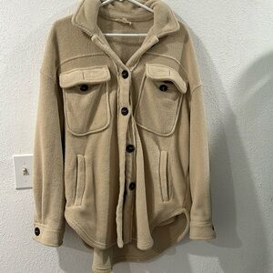 Like new jacket very soft Listicle size L very comfortable